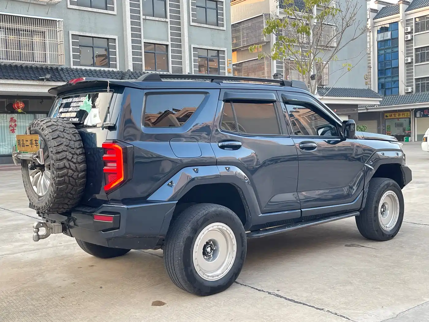 TANK TANK 400 NEW ENERGY