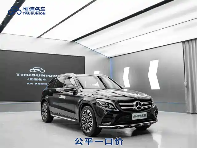 MERCEDES-BENZ GLC
