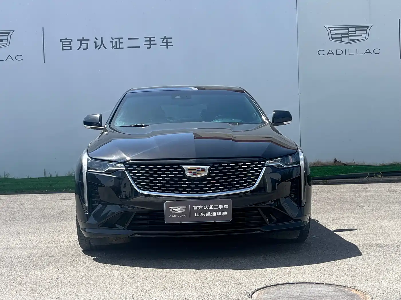 CADILLAC CT4