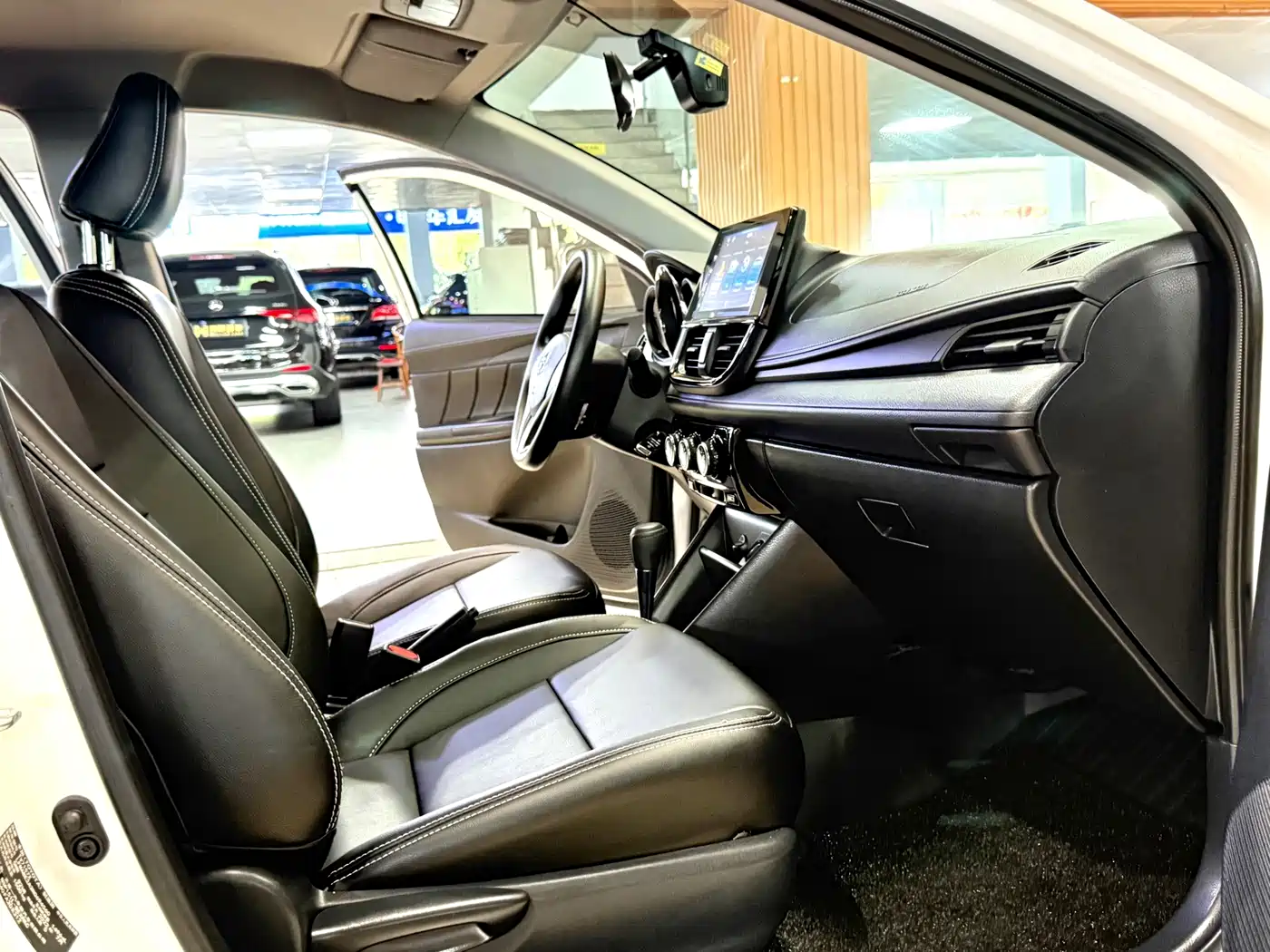 Фото 9 - Toyota Vios