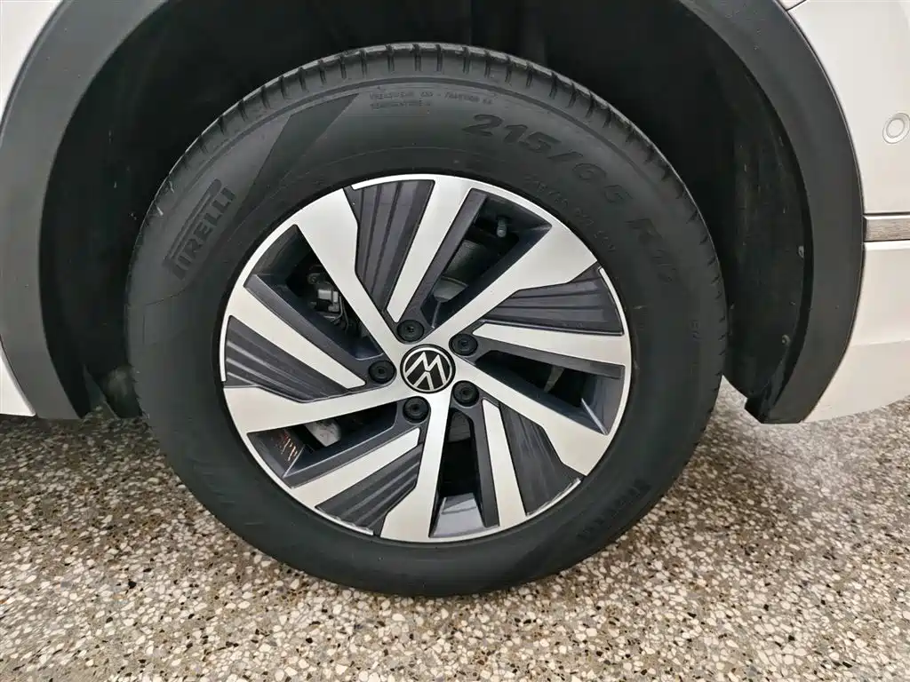 VOLKSWAGEN TIGUAN L NEW ENERGY