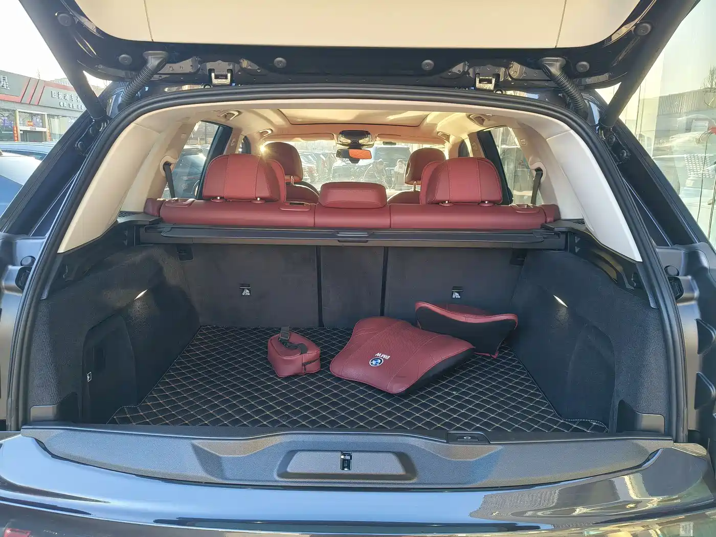BMW X5 2023 xDrive 30Li Premium M Sport Package фото 23