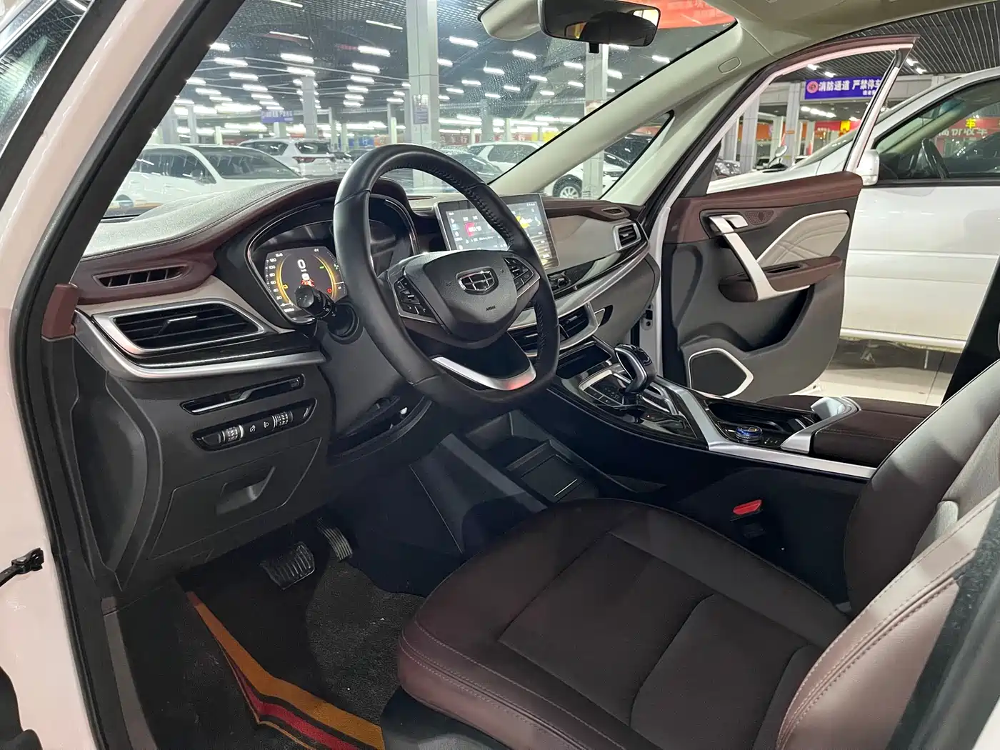 GEELY AUTOMOBILE JIAJIE