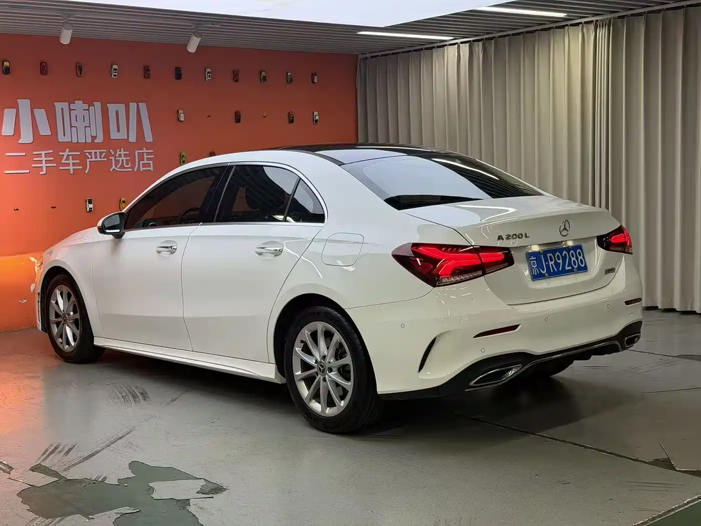 Mercedes-Benz A-Class 2019 A 200 L Sport Sedan фото 6