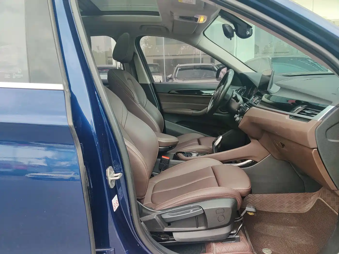 BMW X1 2020 sDrive20Li Premium Edition фото 7