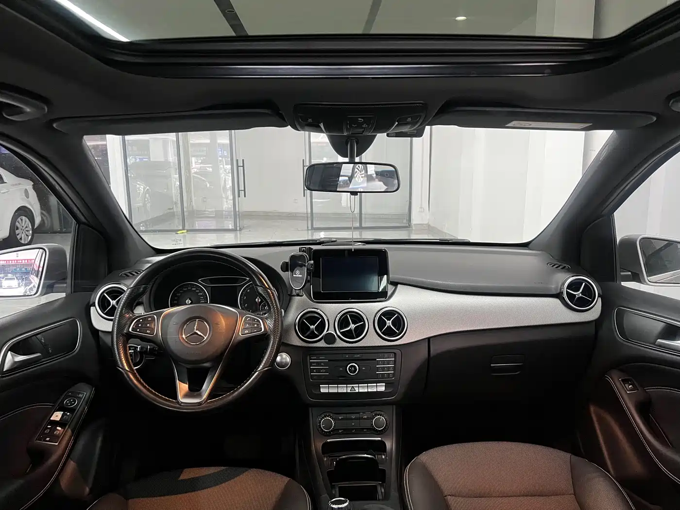 Mercedes-Benz B-Class 2015 B 200 Dynamic фото 8