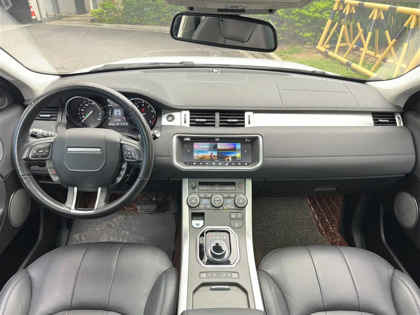 Фото 8 - Land Rover Range Rover Evoque