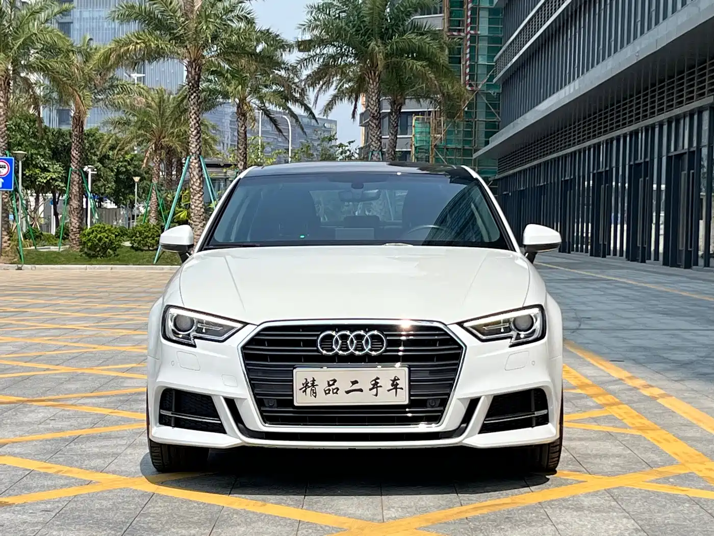 Audi A3 2018 30th Anniversary Limousine 35 TFSI Fashion фото 2