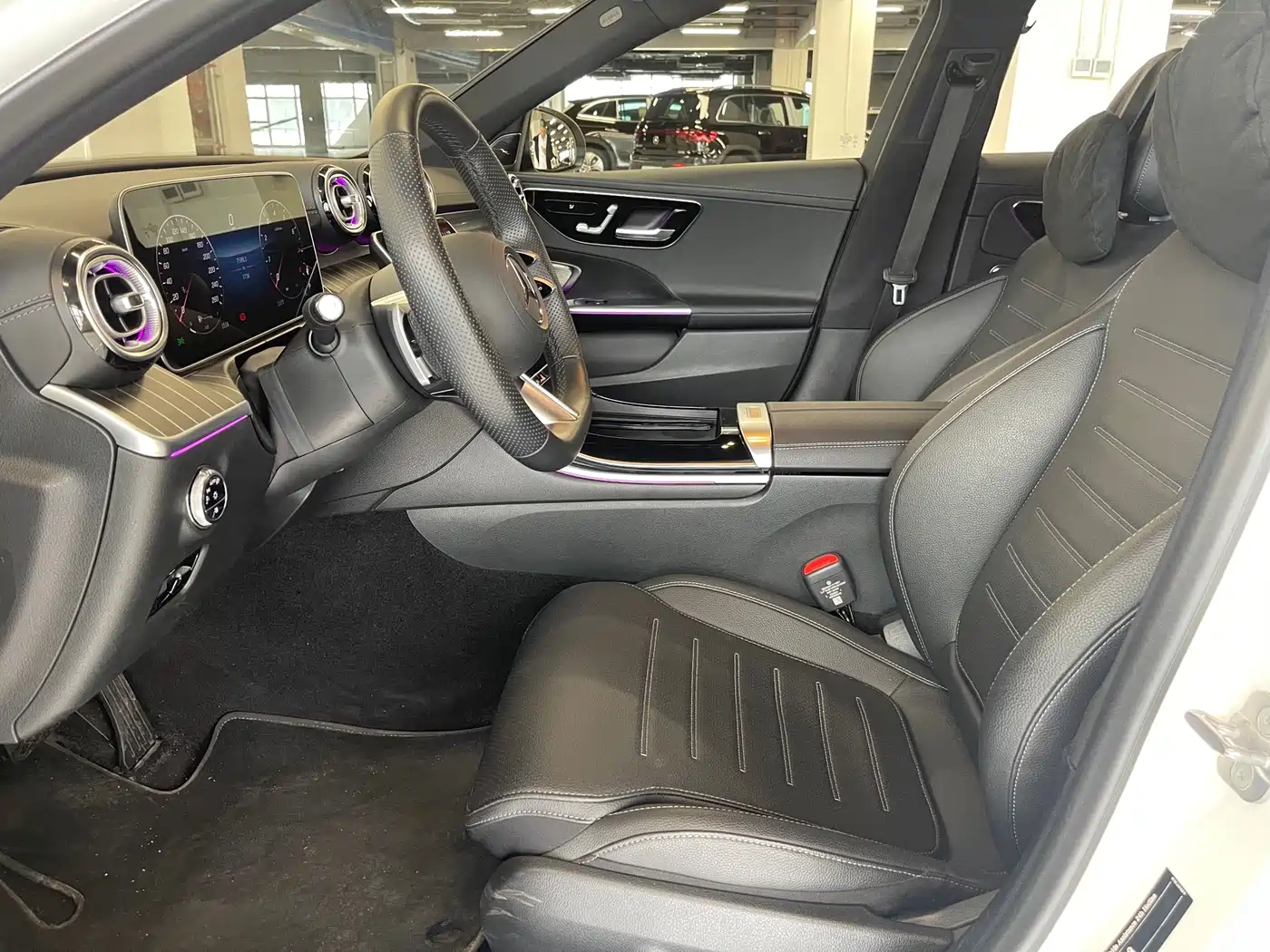 Mercedes-Benz C-Class 2025 C 260 L Night Sport Edition фото 4