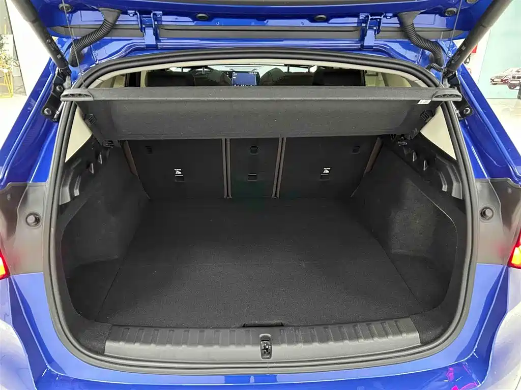 BMW X1 2023 sDrive20Li X Design Package фото 16