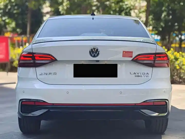 Volkswagen Lavida 2023 280TSI DSG Starlight Comfort Edition фото 8