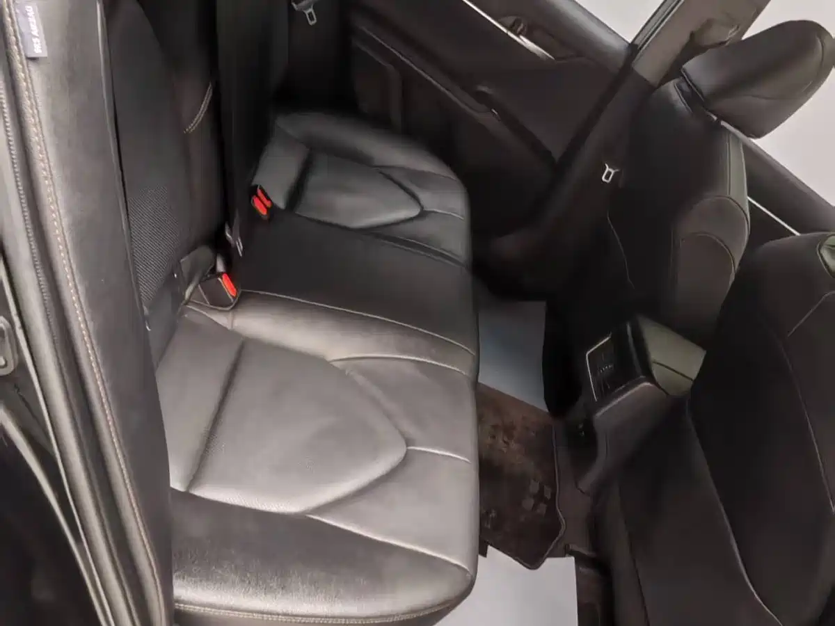 Toyota Camry 2021 2.0G Luxury Edition фото 13