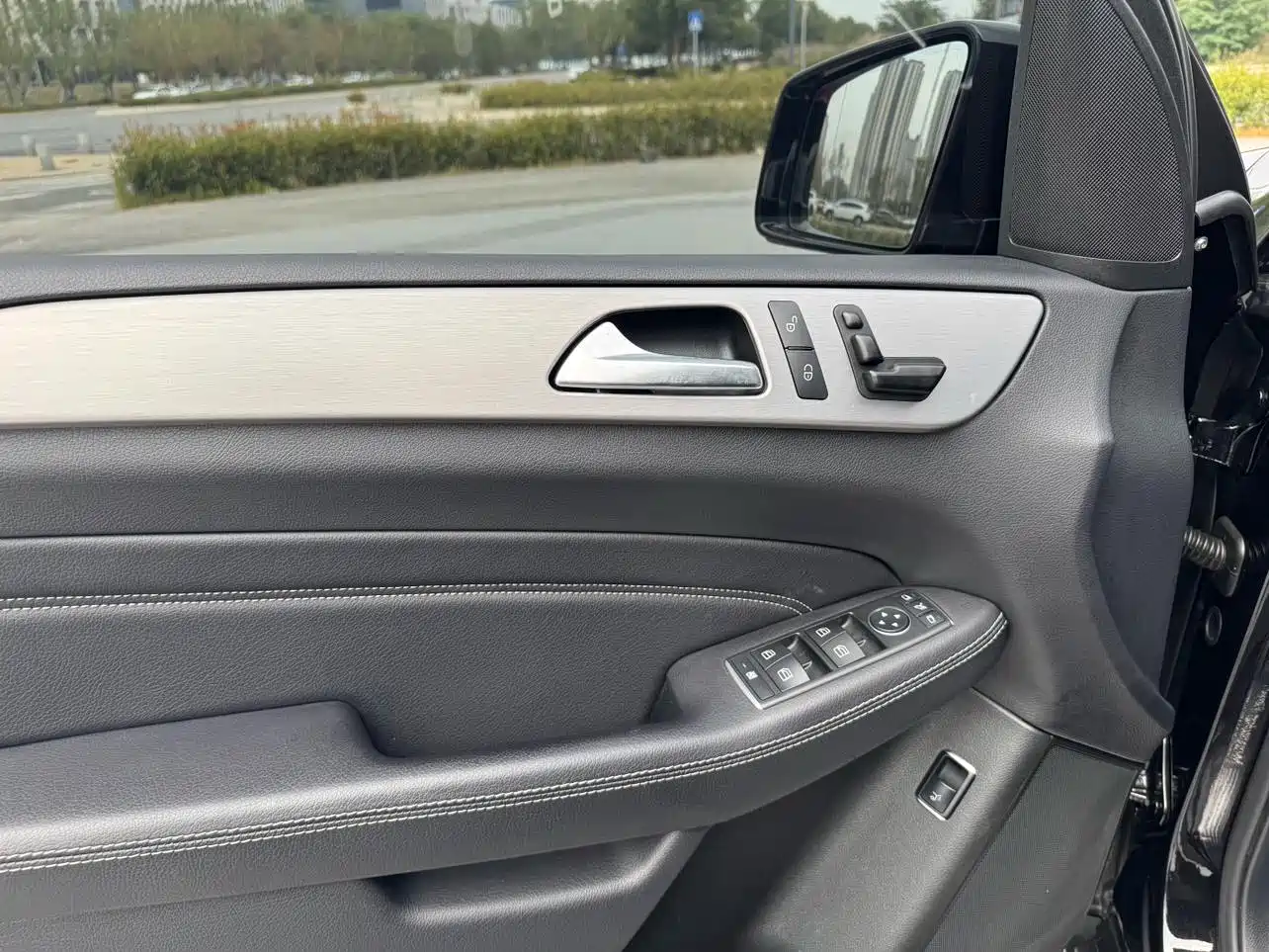 Mercedes-Benz M-Class 2014 ML 320 4MATIC фото 6