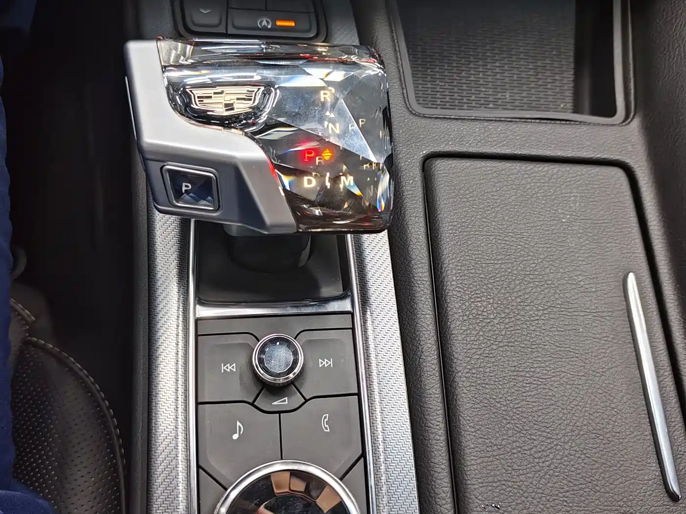 Cadillac CT5 2023 28T Prestige Style фото 13