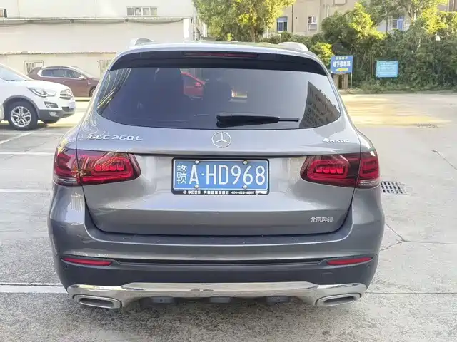 Mercedes-Benz GLC 2021 GLC 260 L 4MATIC Sporty — фото 2