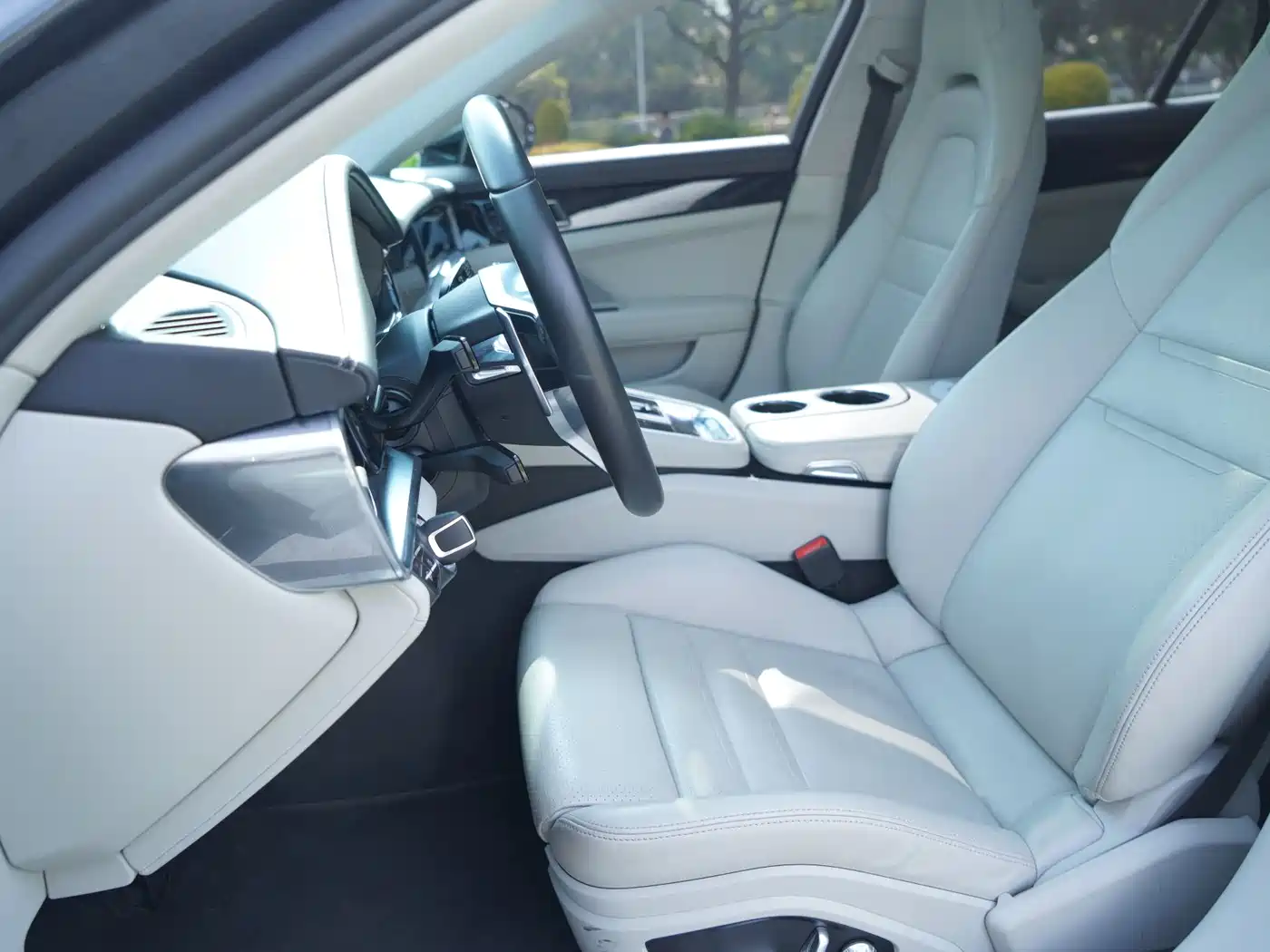 Porsche Panamera 2019 Panamera 2.9T фото 5