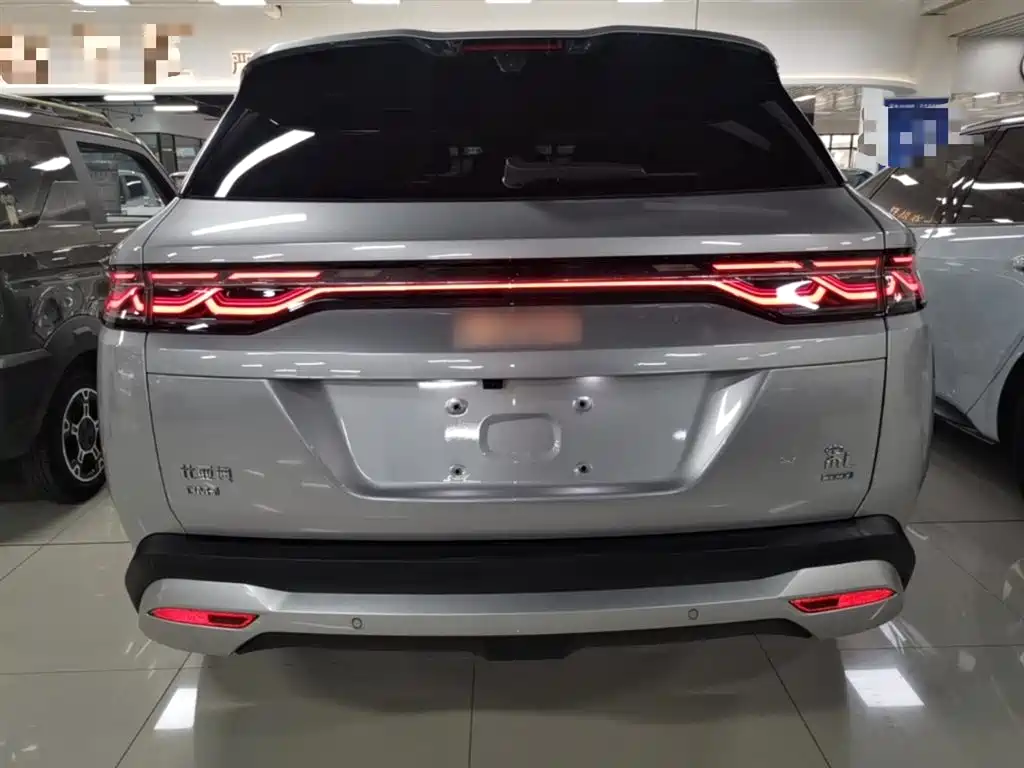 BYD Song L DM-i 2025 Smart Driving Edition 160km Excellence Type фото 6