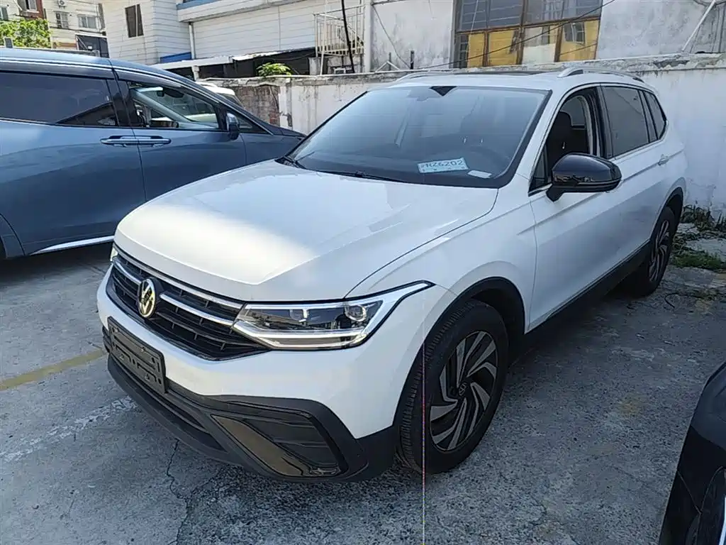 Volkswagen Tiguan L 2024 300TSI Auto 2WD Smart Edition