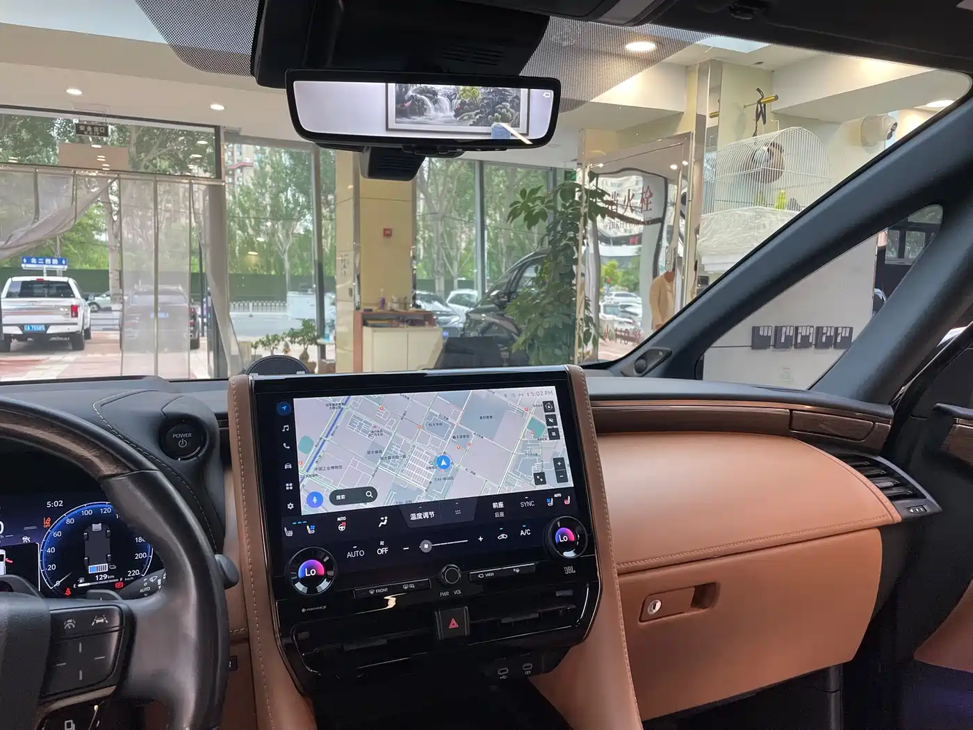 Toyota Vellfire 2024 Crown Hybrid 2.5L Premium Edition фото 34