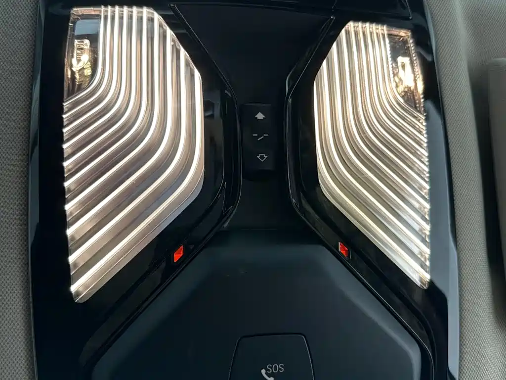 BMW 3 Series 2023 320Li M Sport Package фото 17