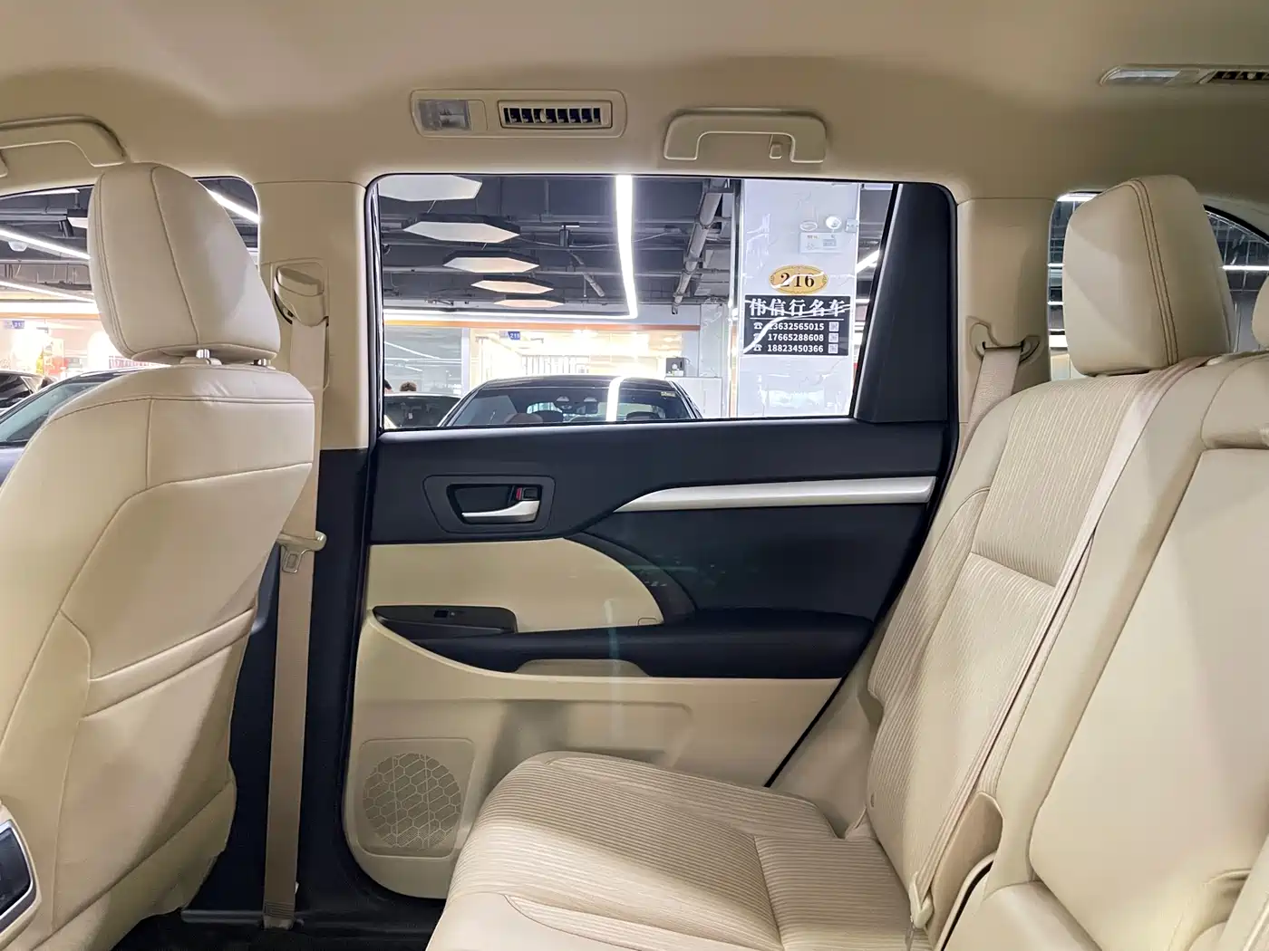 Toyota Highlander 2018 2.0T 4WD Elite 7-seater China VI фото 31