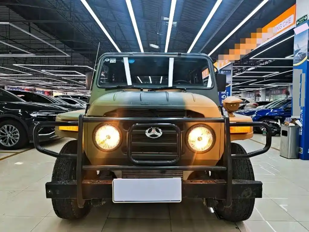 BAW (Beijing Automobile Works) 212 Classic 2020 2019 Model 1.5T Square Door China V