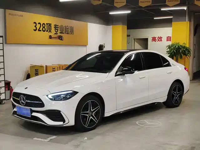 Mercedes-Benz C-Class 2024 Second Facelift C 260 L Night Edition Sport — фото 1