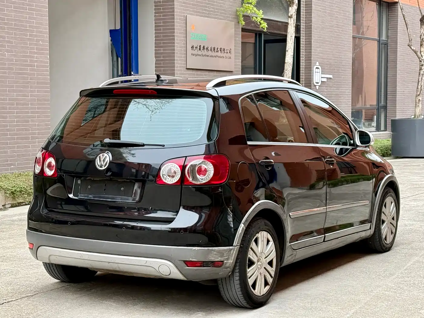Volkswagen Golf (Import) 2011 1.4TSI Cross Golf фото 4