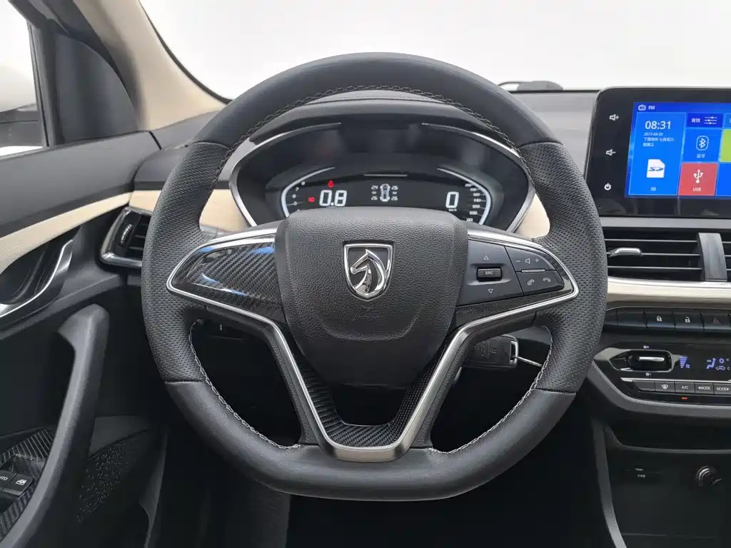 Baojun 360 2018 2018 1.5L Manual Luxury Model China V
