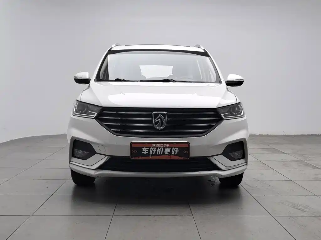 Baojun 360 2018 2018 1.5L Manual Luxury Model China V