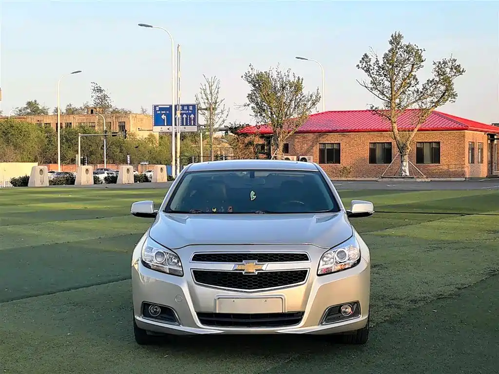 Chevrolet Malibu 2014 1.6T Automatic Comfort фото 2