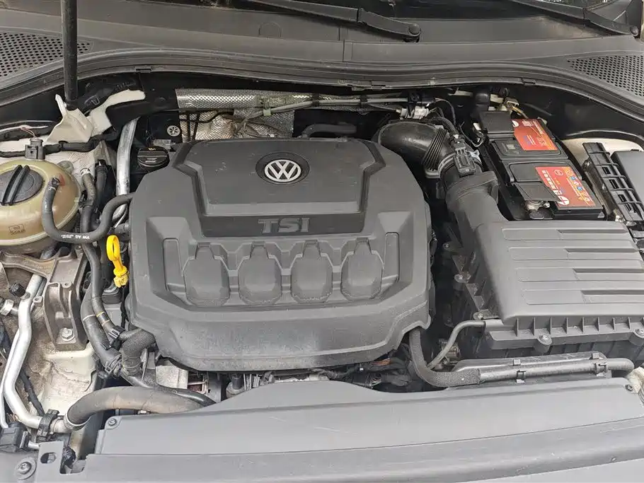 Volkswagen Tiguan L 2018 Facelift 330TSI Automatic 2WD Luxury Edition фото 10