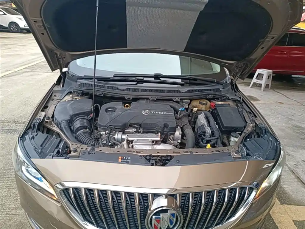 Buick Verano 2017 Sedan 20T DCT Elite фото 20