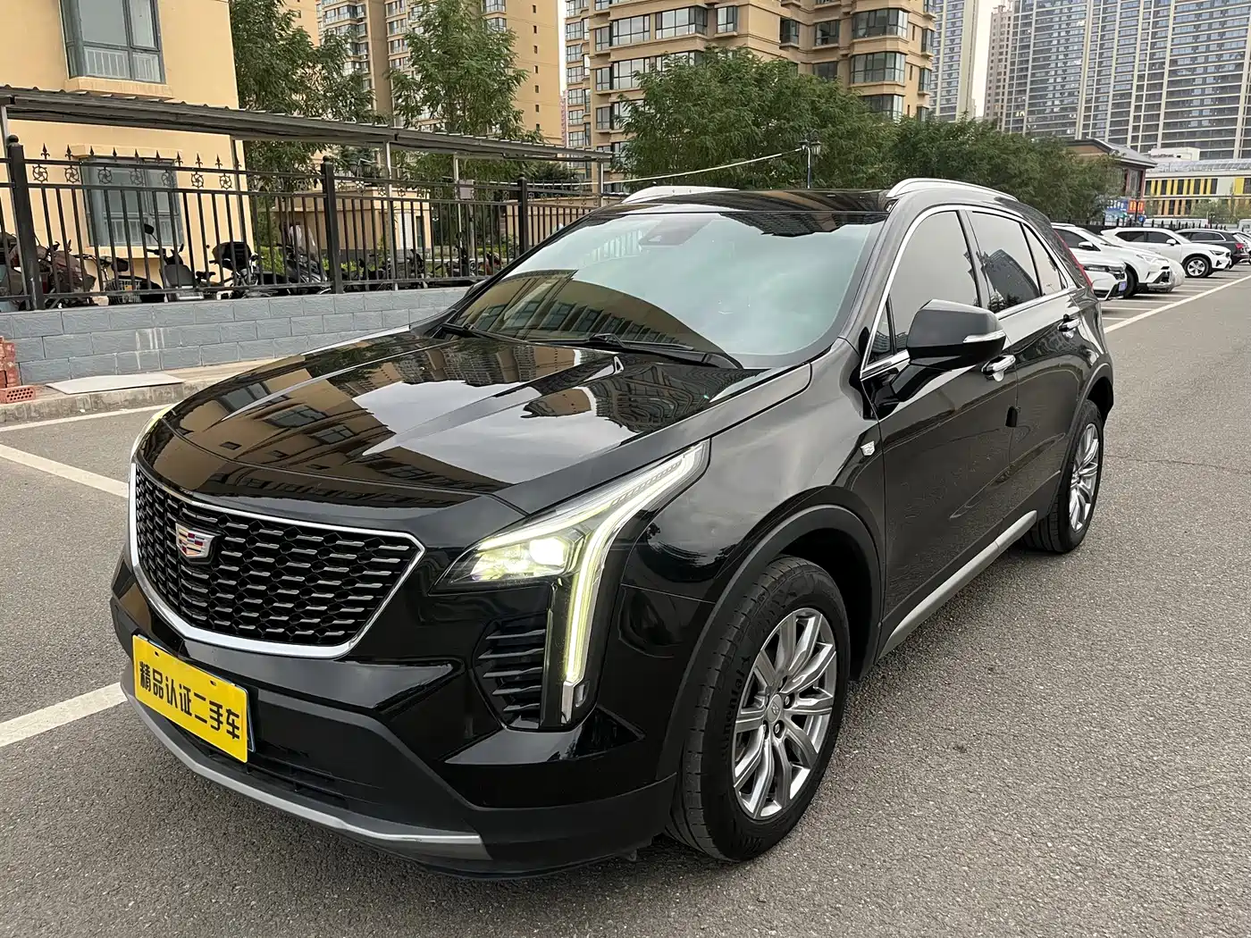Cadillac XT4 2022 2022 28T FWD Luxury