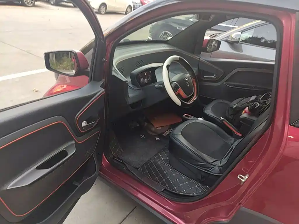 Baojun E100 2019 2019 250KM Smart Edition