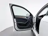 Photo 8 - Audi A4L