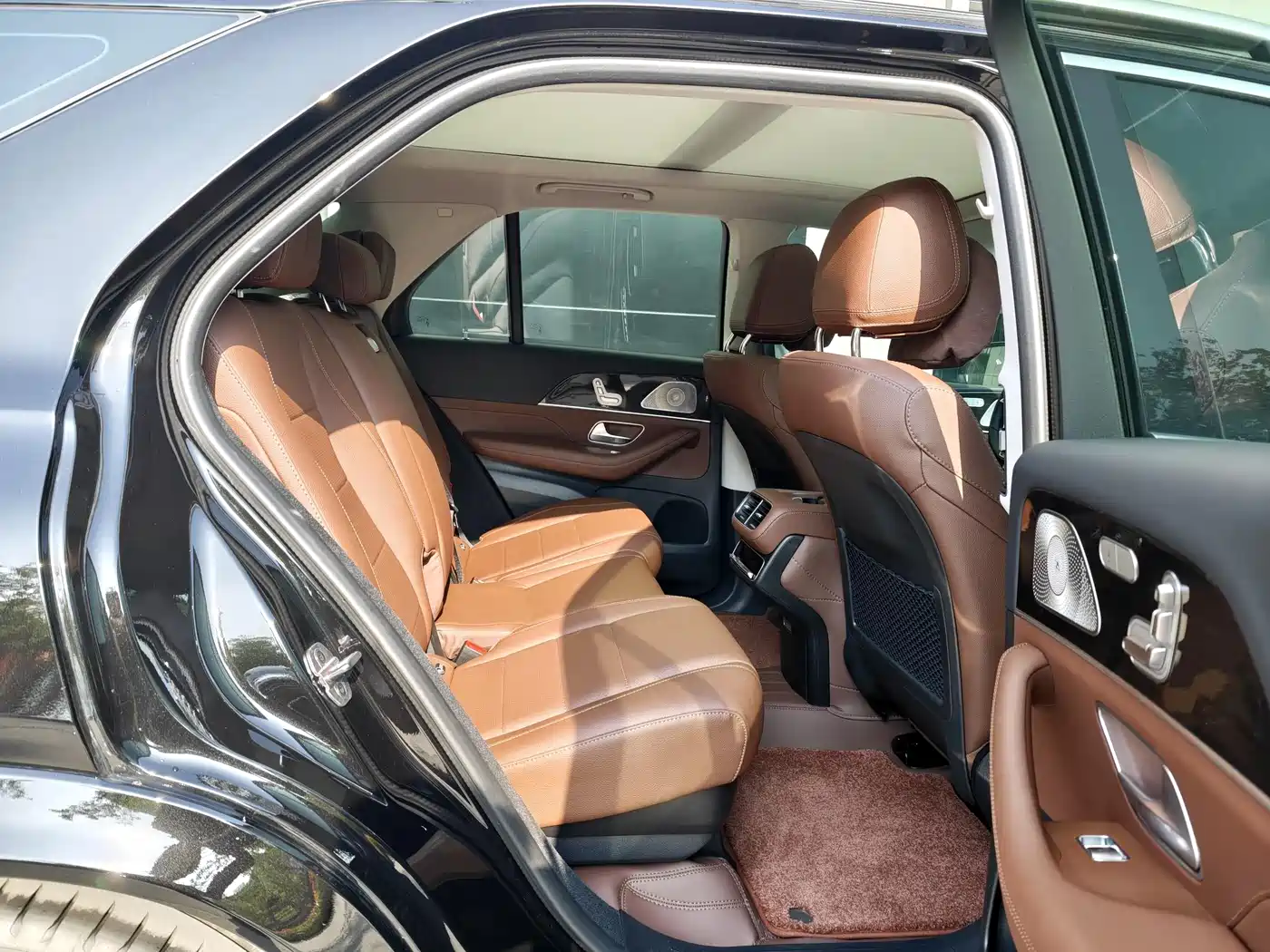 Mercedes-Benz GLE 2025 GLE 350 4MATIC Fashion фото 25