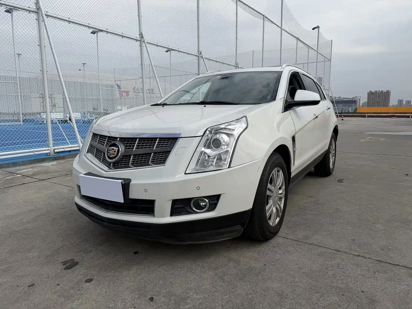 Photo 2 - Cadillac SRX