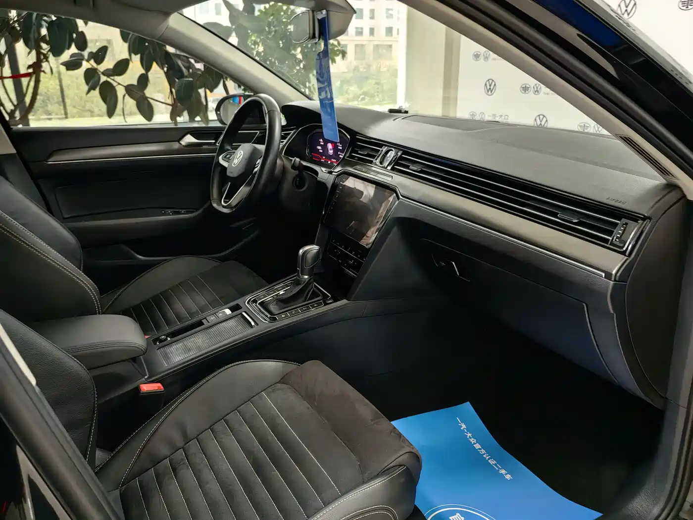 Volkswagen Magotan 2020 380TSI DSG Luxury фото 8