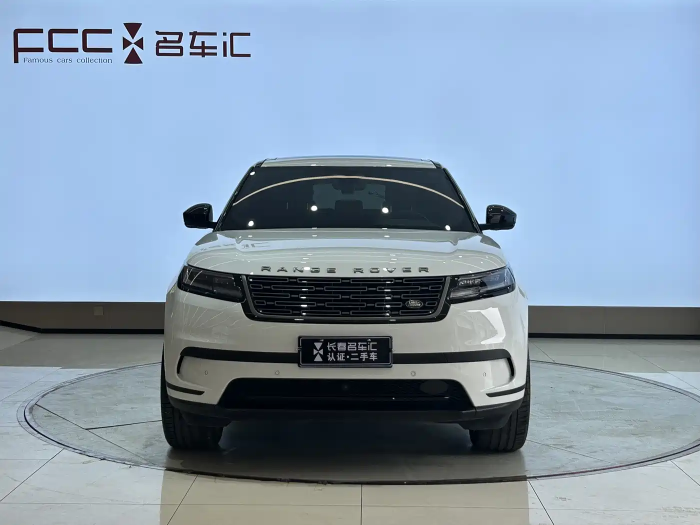 Land Rover Range Rover Velar 2026 Model 250PS S фото 2
