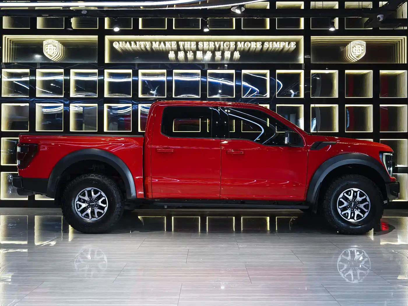 FORD F-150 RAPTOR
