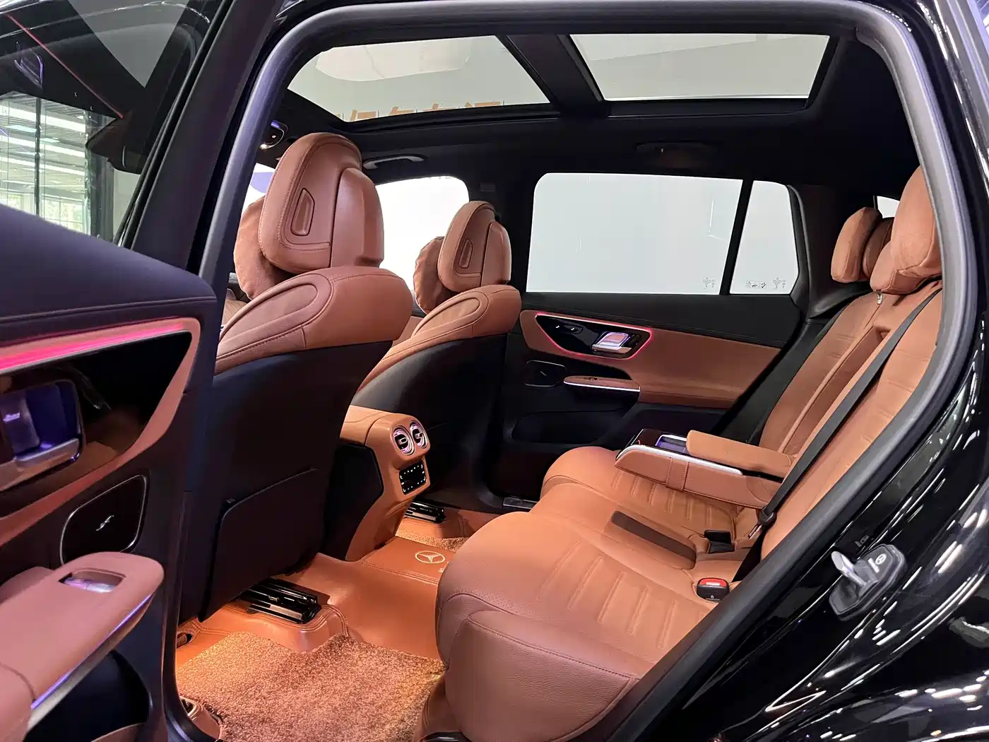 MERCEDES-BENZ GLC