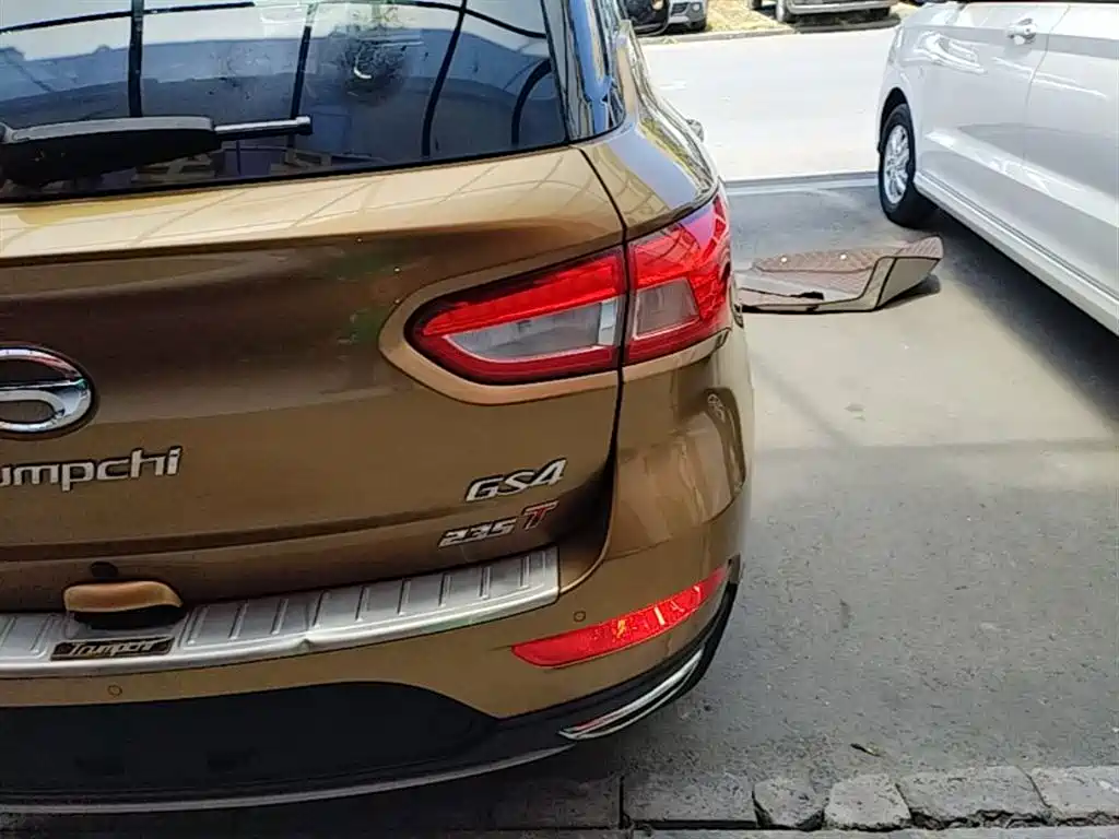 GAC Trumpchi Trumpchi GS4 2017 235T Automatic 2WD Elite фото 8