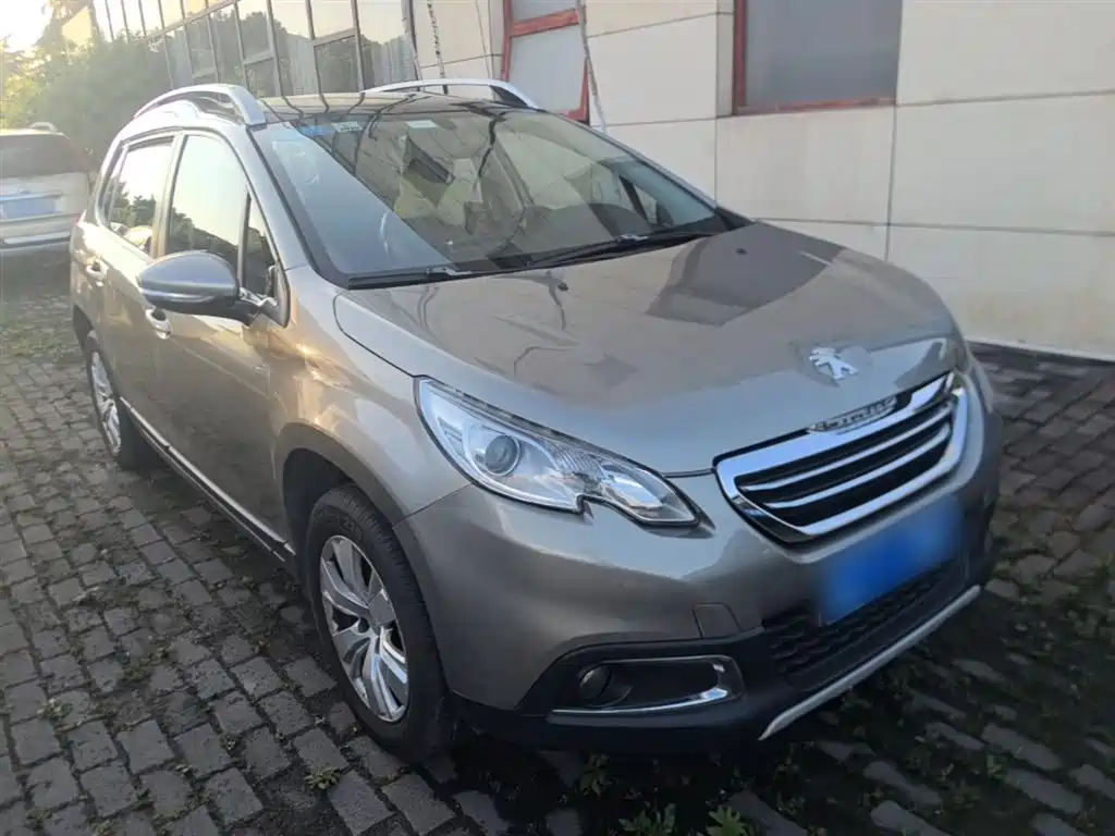 Peugeot 2008 2016 230THP Automatic Fashion фото 4