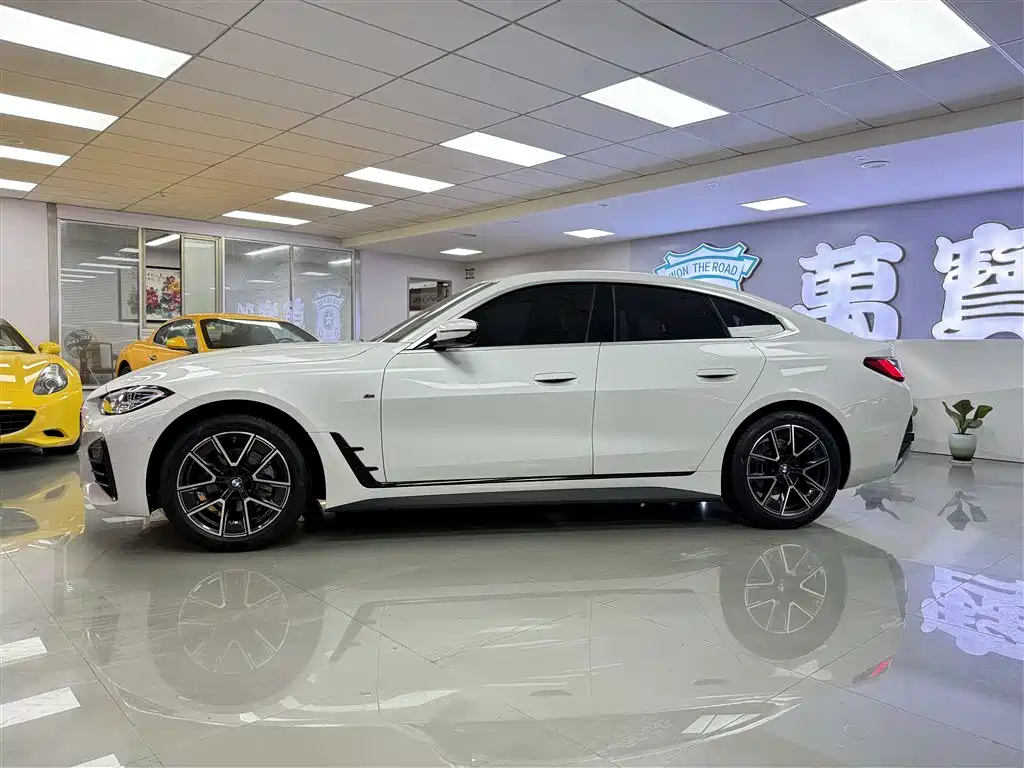 BMW 4 Series 2023 425i Gran Coupe M Sport Package фото 4