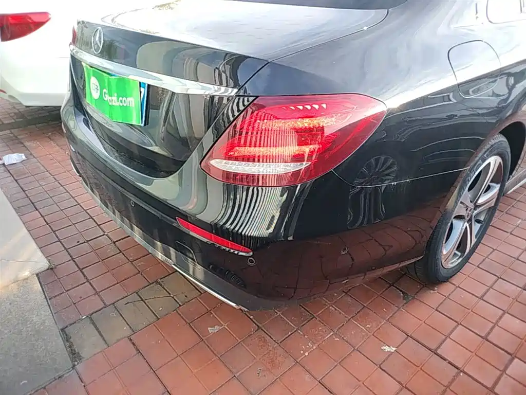 Mercedes-Benz E-Class 2018 Facelift E 200 L Sport фото 24