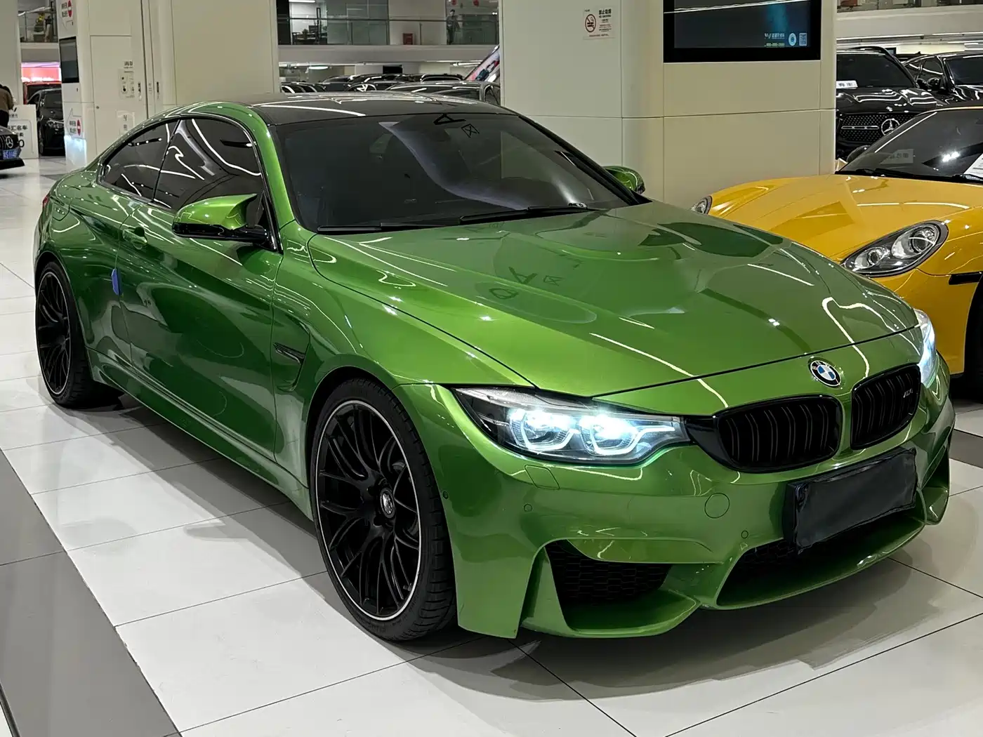 BMW M4 2018 2017 M4 Coupe