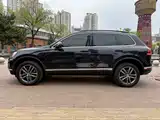 Фото 4 - Volkswagen Touareg