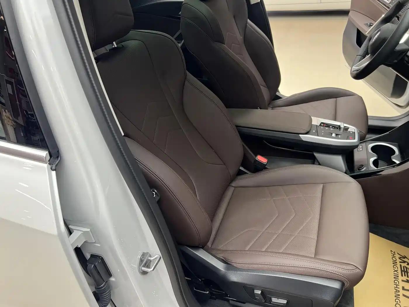 BMW iX1 2026 2023 eDrive25L X Design Package