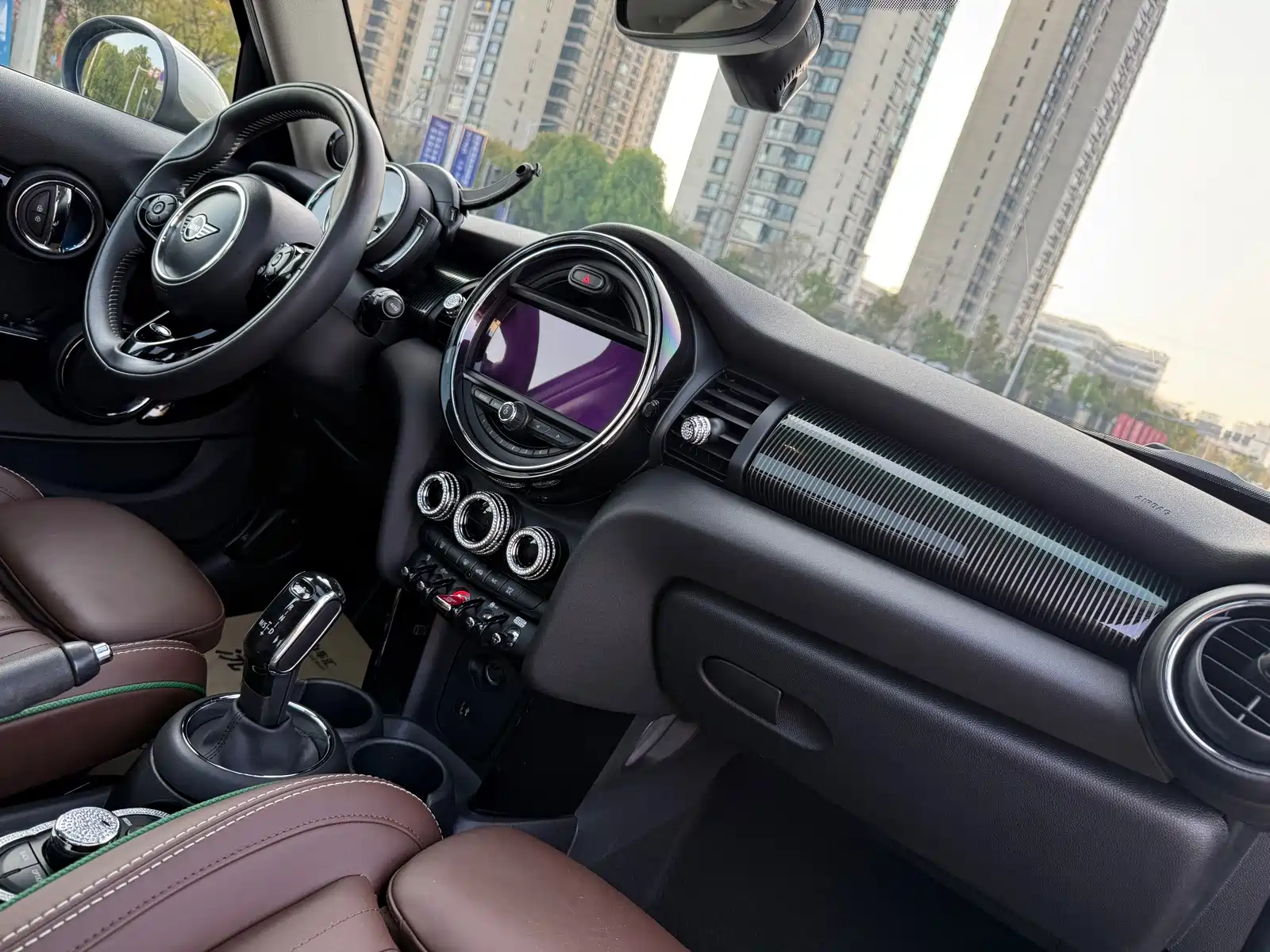 Фото 26 - MINI MINI